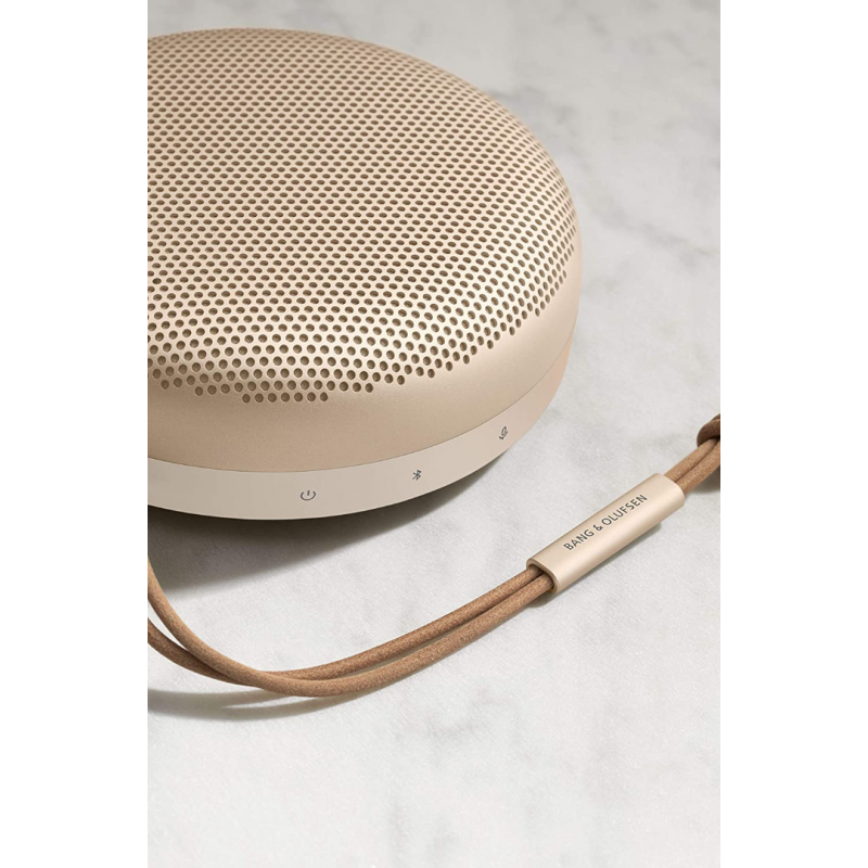 Bang & Olufsen Beosound A1 (2e génération) Haut-parleur Bluetooth portable étanche sans fil - Ton Or